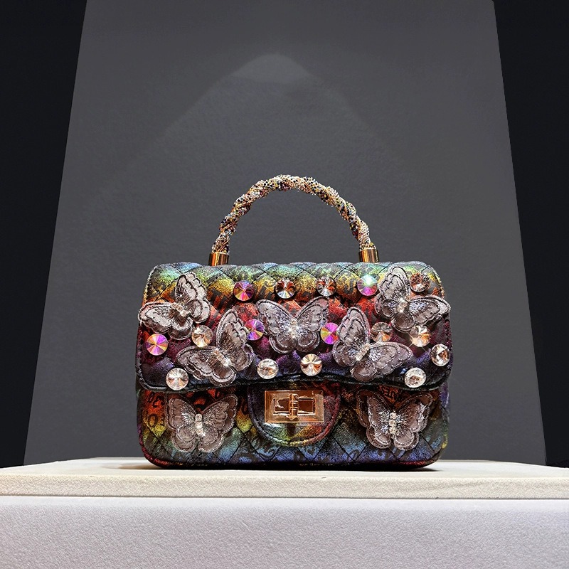 Women Bags Trend 2025 - 2025年 レディース レトロファッション 高級デザイナー ラインストーン バタフライ