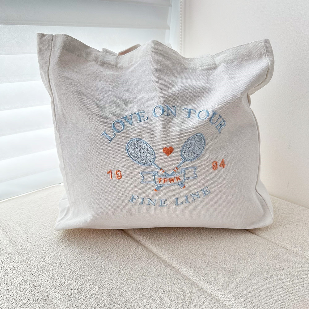 Women Bags Ck - Love on Tour-女性用の刺繍入りファブリックショルダーバッグ,女性用の再利用可能なショッピングバッグ,生地製,1994