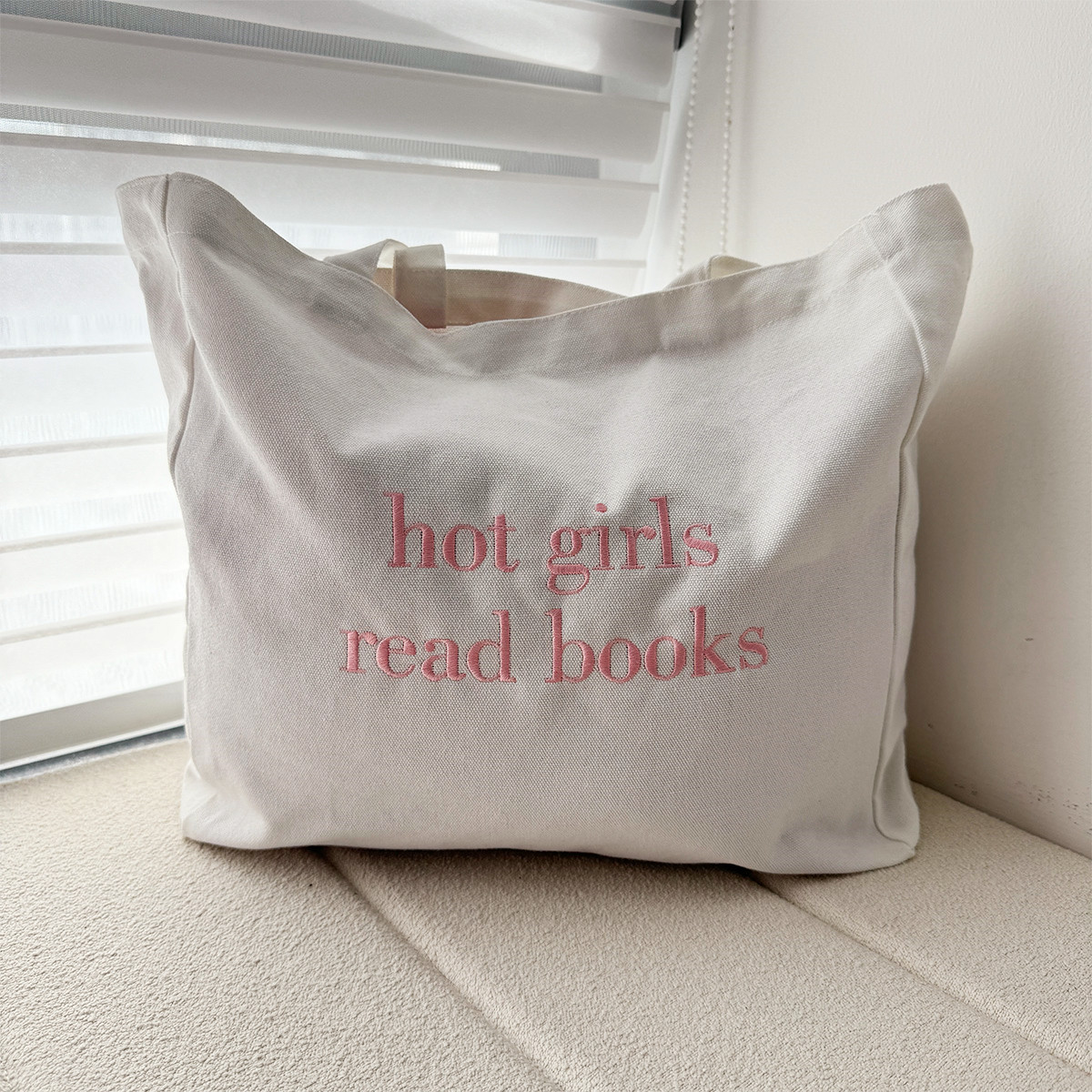Women Bags Ck - ホットガールズ読書本手紙刺繍印刷コットンキャンバスショルダーバッグヴィンテージレディースストリートショッピングバッグ再利用可能な