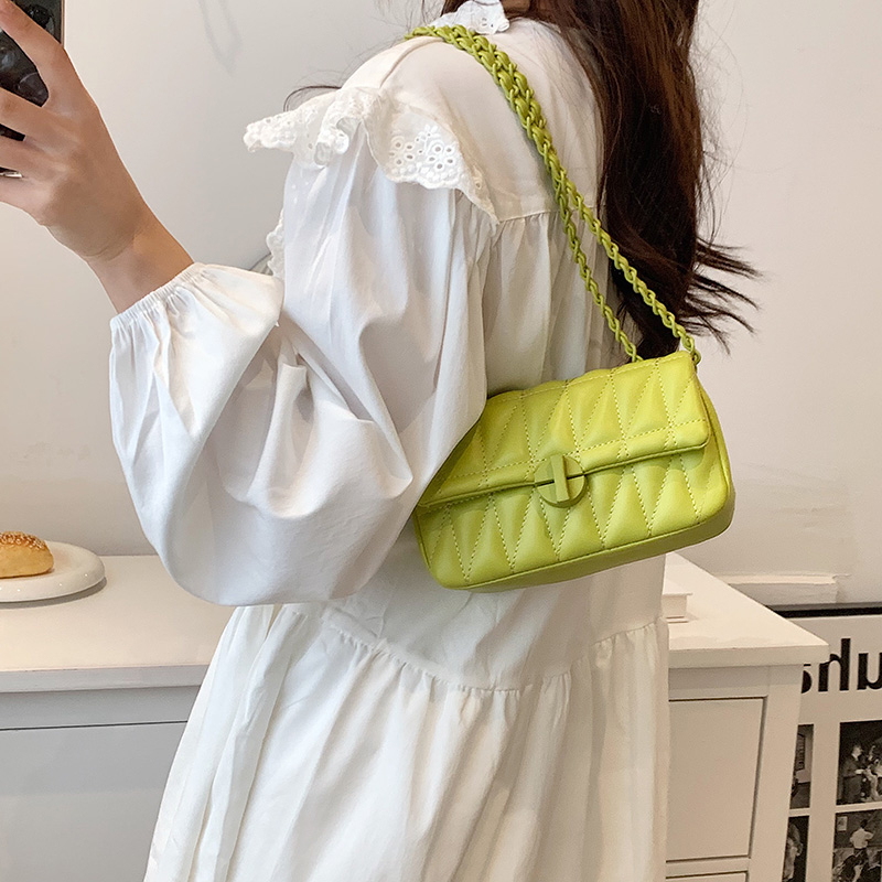 女性用モッズ刺繍チェーンクロスボディバッグ,ラグジュアリー, - Women Bags Trend 2025 のレビューと価格