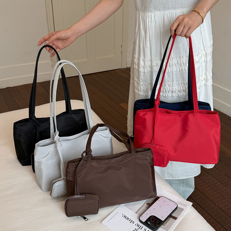 シンプルな大容量通勤ショルダーバッグ韓国カジュアルファッショ - Women Bags With Wallet のレビューと価格